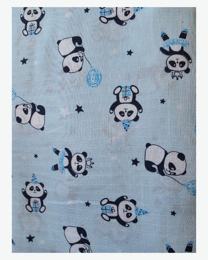 Panda cuddles 🐼💤