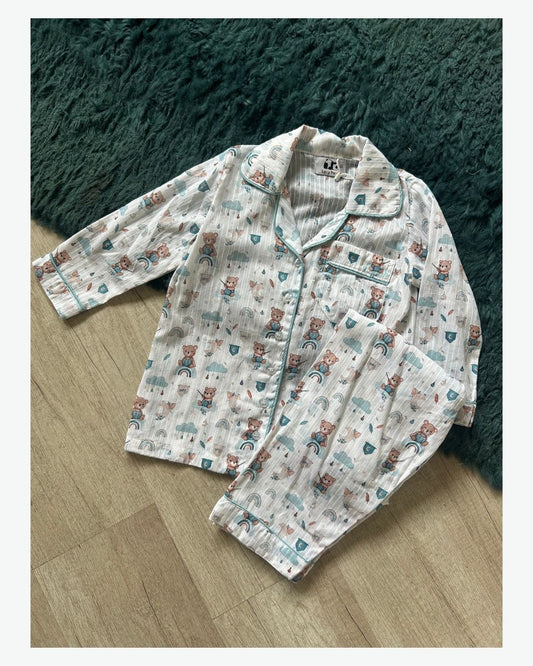 Sweet bears, soft clouds & cozy nights