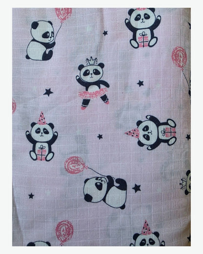 Panda cuddles 🐼💤